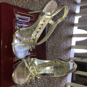 Formal heels👠 Only worn once!!